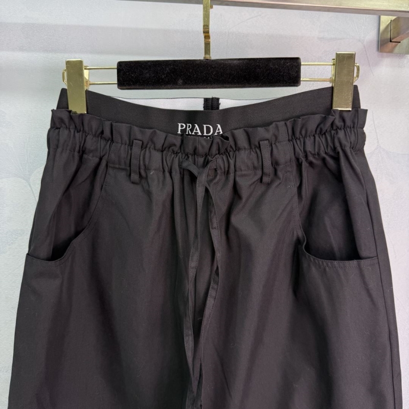 Pra*a long pants